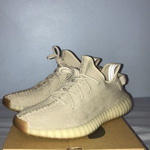 Yeezy Boost 350 v2 Sesame